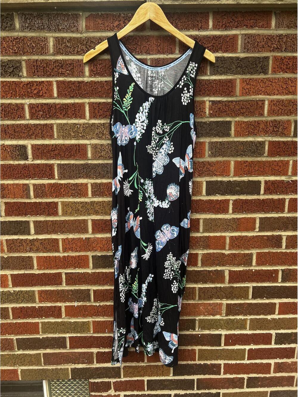 Joyspun Black and Multicolored Floral Scoop Neck Sleeveless Maxi Dress